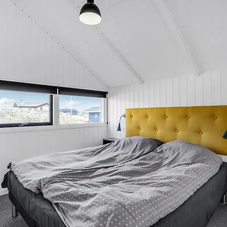 Vesterhavshytten Holiday home Bjerregard