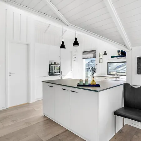 Vesterhavshytten Holiday home
