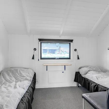 Vesterhavshytten Holiday home *